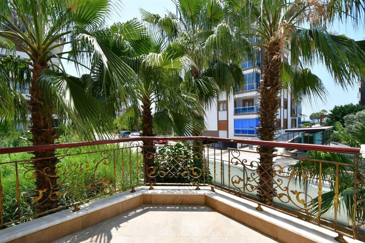 Вилла в Алании, Турция, 480 м² - фото 16