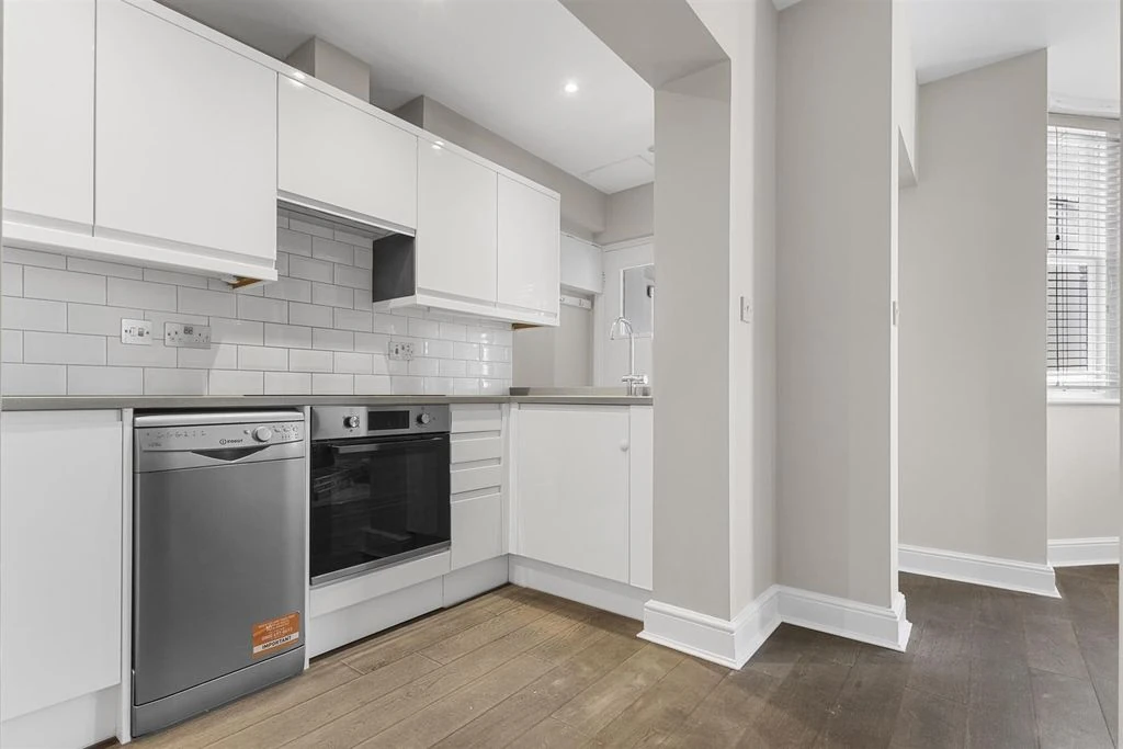 Квартира в Лондоне, Великобритания, 44 м² - фото 14