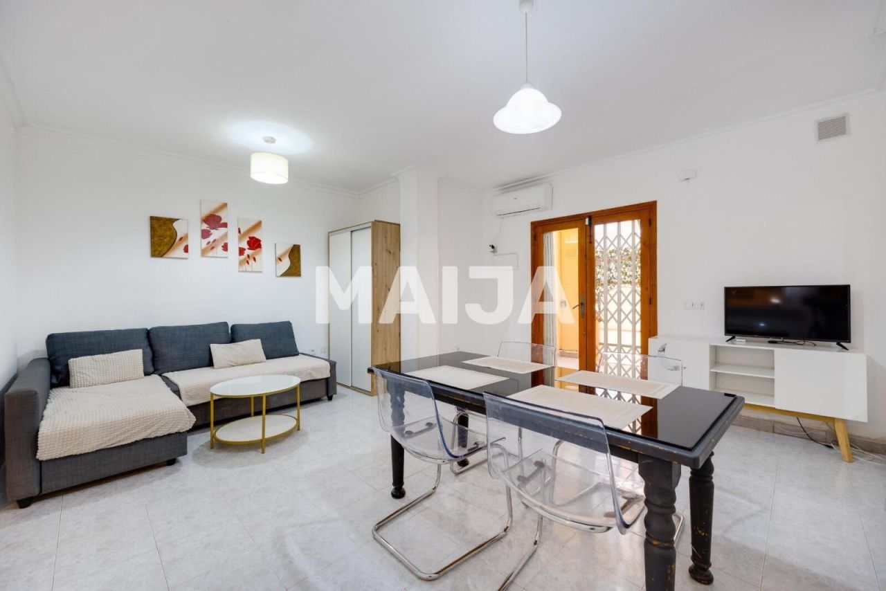 Апартаменты в Торревьехе, Испания, 67 м² - фото 1