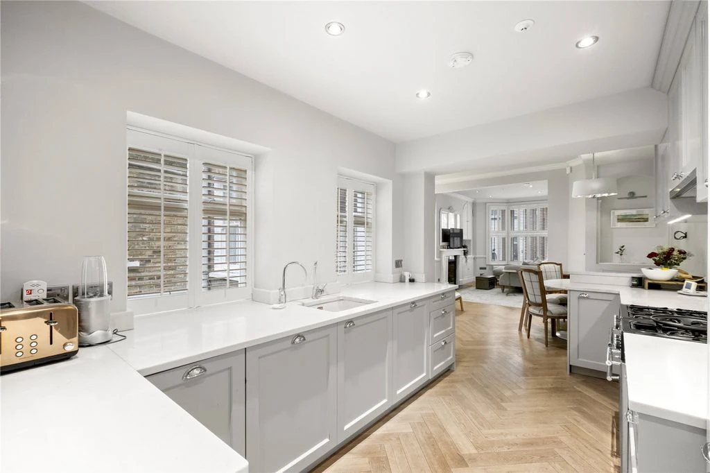 Квартира в Лондоне, Великобритания, 140 м² - фото 15