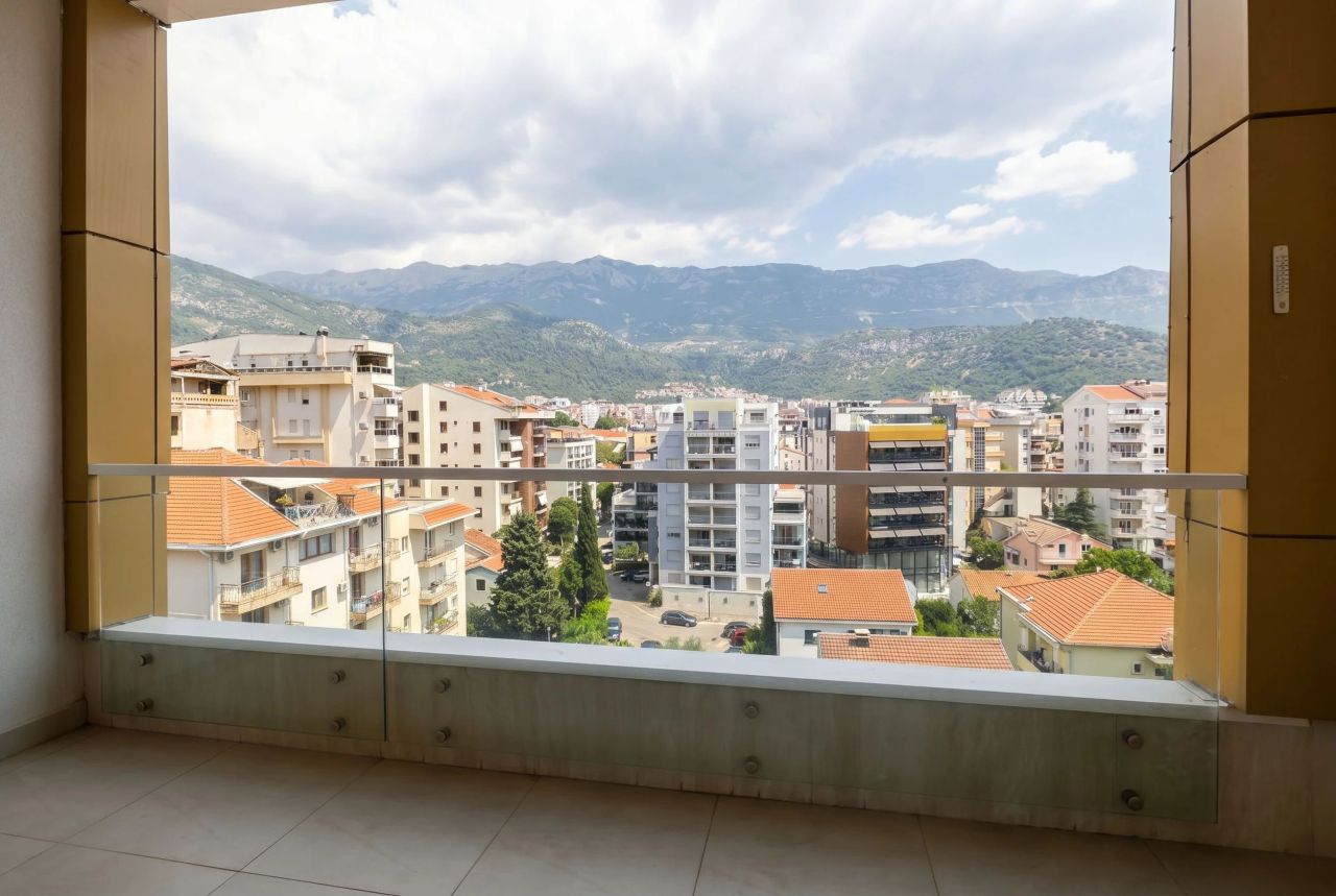 Квартира в Будве, Черногория, 88 м² - фото 14