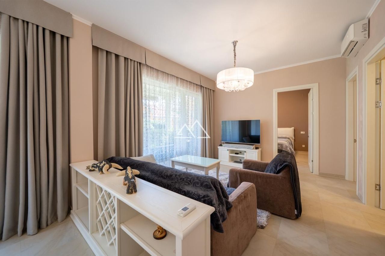 Апартаменты в Ораховаце, Черногория, 129 м² - фото 11