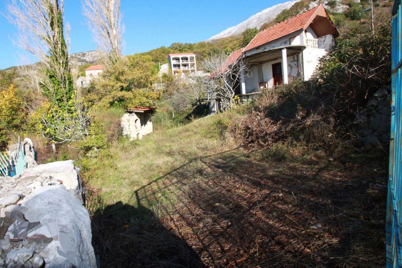 House in Budva, 88 m² with panoramic sea view in Kuljače 2