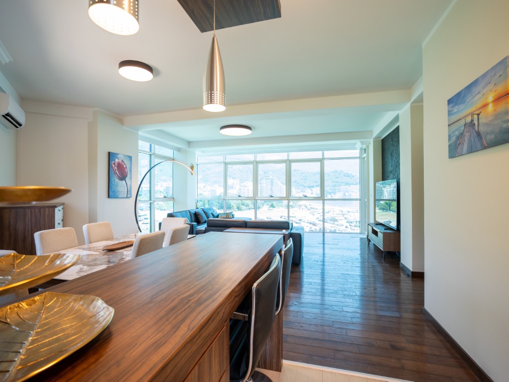 Apartment 89m², First Line, Bečići — 50m to the Sea 9