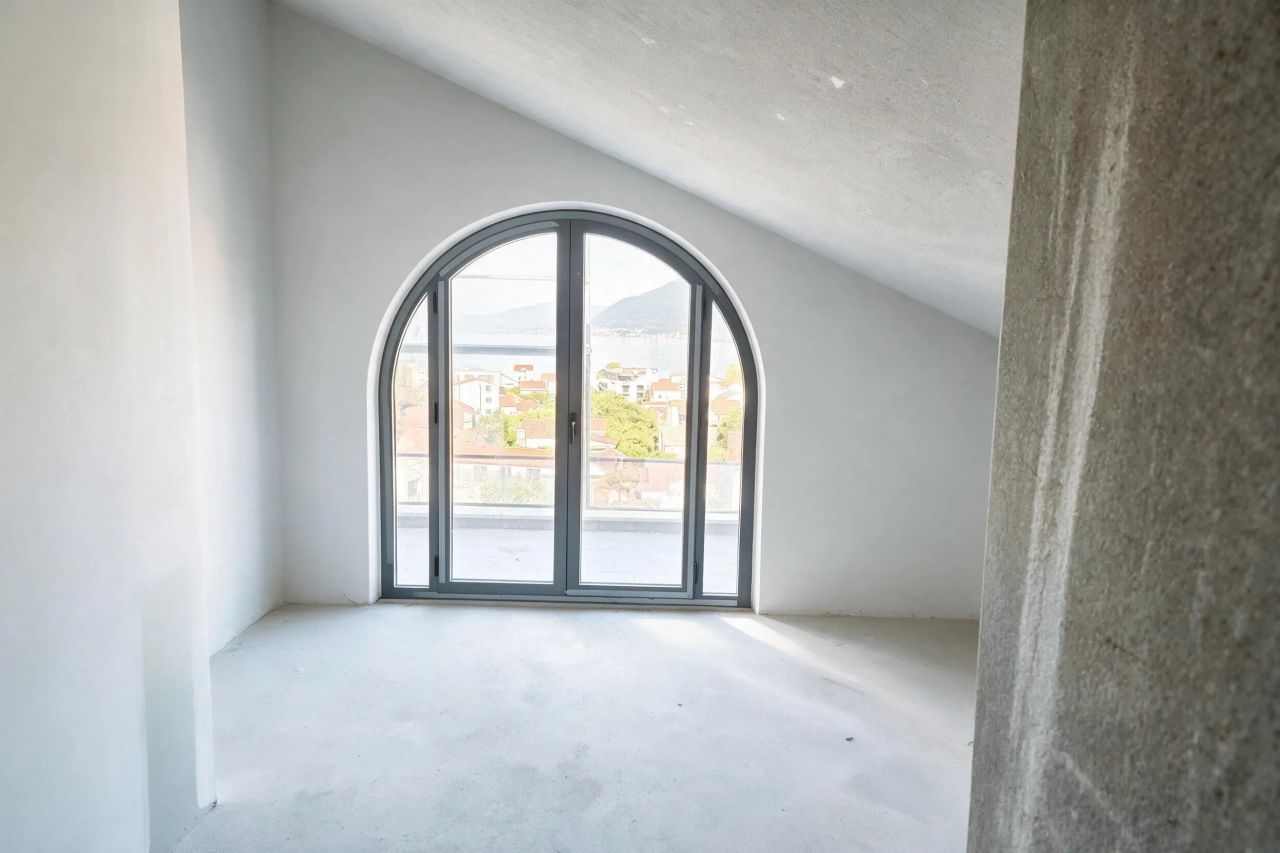 Two-Bedroom Apartment 51m² with Bay Views, Tivat 5