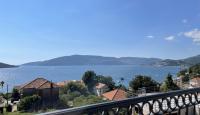 Квартира за 147 000 евро в Кумборе, Черногория