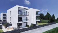 Квартира за 253 700 евро в Перое, Хорватия