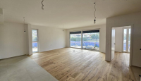 Квартира за 639 132 евро в Изоле, Словения