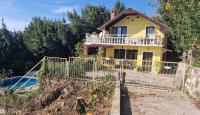 Дом за 155 000 евро в Херцег-Нови, Черногория