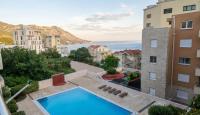 Квартира за 175 000 евро в Бечичи, Черногория