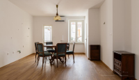 Квартира за 472 900 евро в Копере, Словения