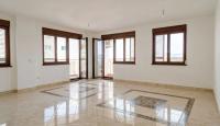 Квартира за 294 500 евро в Бечичи, Черногория