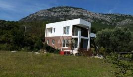 Дом за 210 000 евро в Баре, Черногория