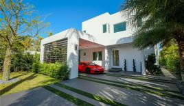 Вилла за 4 240 001 евро в Майами, США