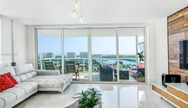 Апартаменты за 1 160 578 евро в Майами, США