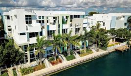 Таунхаус за 1 133 504 евро в Майами, США