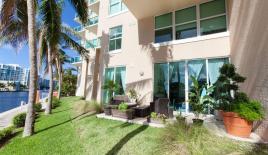 Таунхаус за 724 330 евро в Майами, США