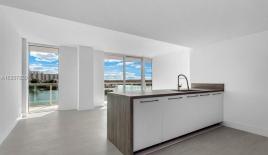 Квартира за 840 292 евро в Майами, США