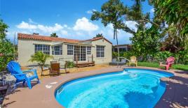 Дом за 606 455 евро в Майами, США