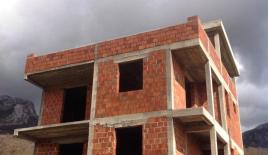 Дом за 135 000 евро в Черногории