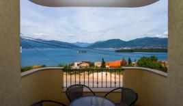 Отель, гостиница за 760 000 евро в Тивате, Черногория