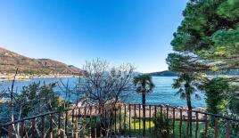 Вилла за 1 500 000 евро у озера Гарда, Италия