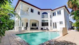 Вилла за 2 616 920 евро в Майами, США