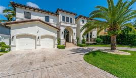 Вилла за 2 544 200 евро в Майами, США