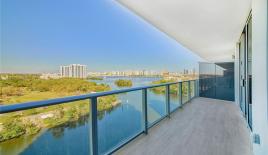 Квартира за 578 612 евро в Майами, США