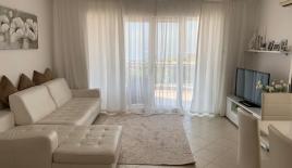 Квартира за 250 000 евро в Дженовичах, Черногория