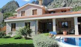 Вилла за 1 400 000 евро в Которе, Черногория