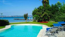 Вилла за 3 400 000 евро у озера Гарда, Италия