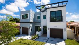 Таунхаус за 553 313 евро в Майами, США