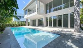 Вилла за 2 036 644 евро в Майами, США