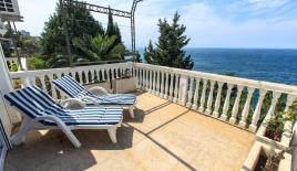 Вилла за 650 000 евро в Добра Воде, Черногория