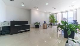 Кафе, ресторан за 315 000 евро в Будве, Черногория