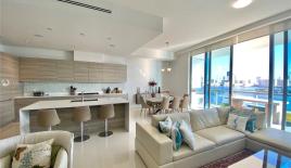 Пентхаус за 1 272 598 евро в Майами, США