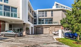 Таунхаус за 1 121 523 евро в Майами, США