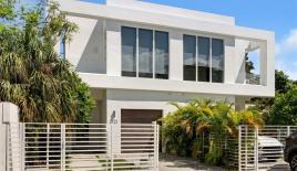 Таунхаус за 1 081 833 евро в Майами, США