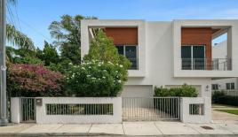 Таунхаус за 830 487 евро в Майами, США