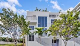 Таунхаус за 666 179 евро в Майами, США