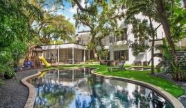 Вилла за 2 346 414 евро в Майами, США