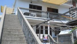 Дом за 200 000 евро в Сутоморе, Черногория