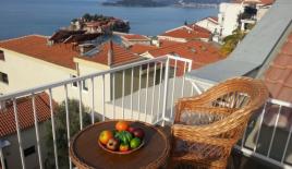 Квартира за 250 000 евро в Святом Стефане, Черногория