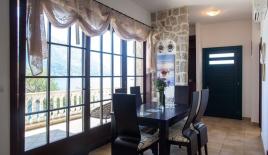 Вилла за 690 000 евро в Херцег-Нови, Черногория