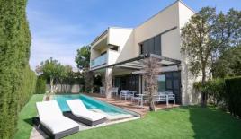 Вилла за 1 150 000 евро в Сагаро, Испания