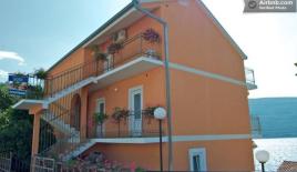 Отель, гостиница за 850 000 евро в Кумборе, Черногория