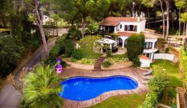 Вилла за 1 200 000 евро на Льорет-де-Мар, Испания