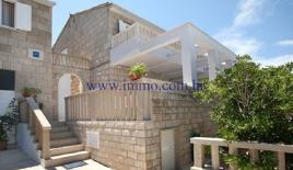 Вилла за 1 150 000 евро на острове Брач, Хорватия