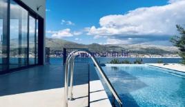 Вилла за 1 400 000 евро на Чиово, Хорватия